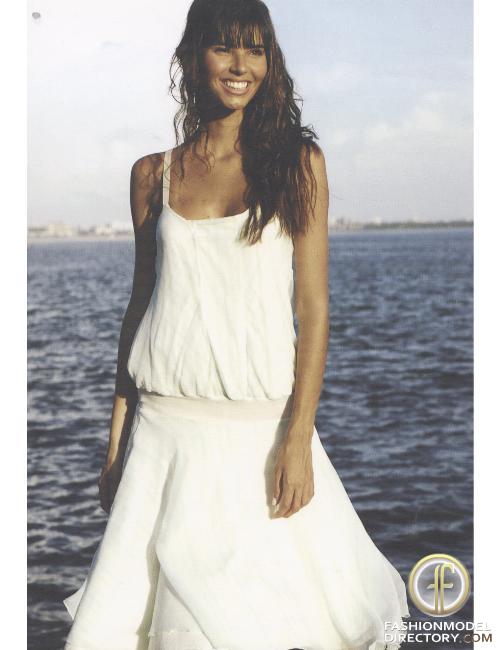 Thais Martins