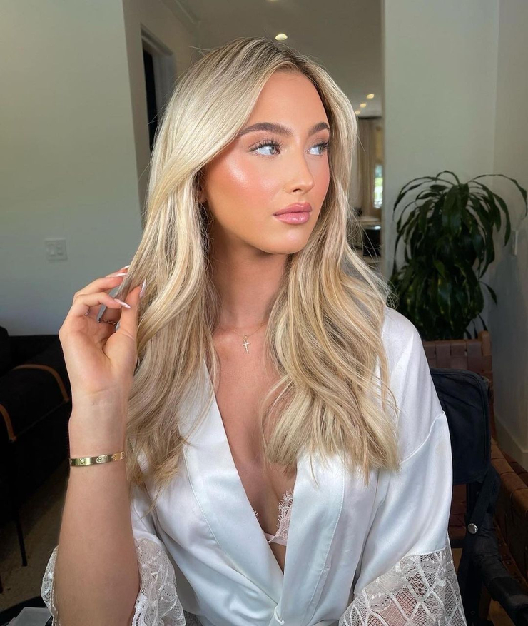 Scarlett Barnett