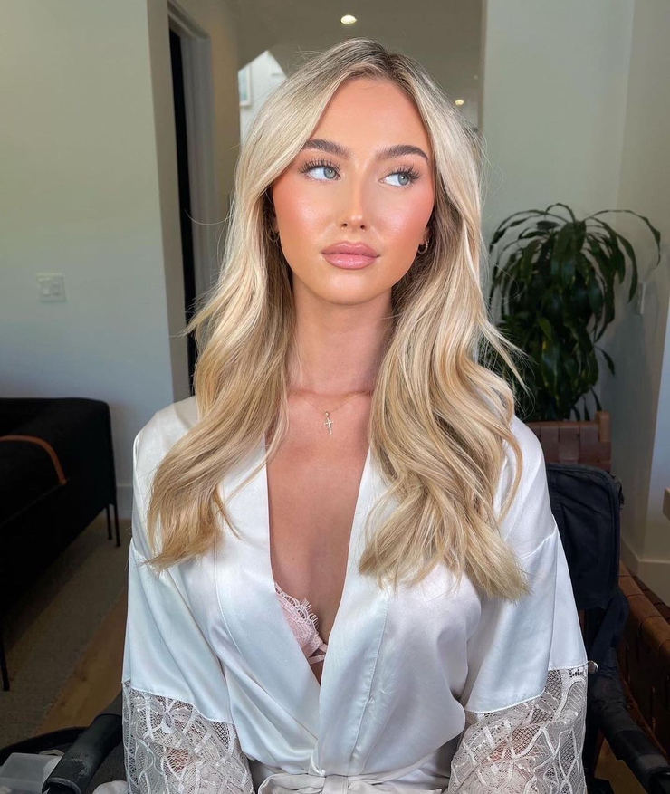 Scarlett Barnett