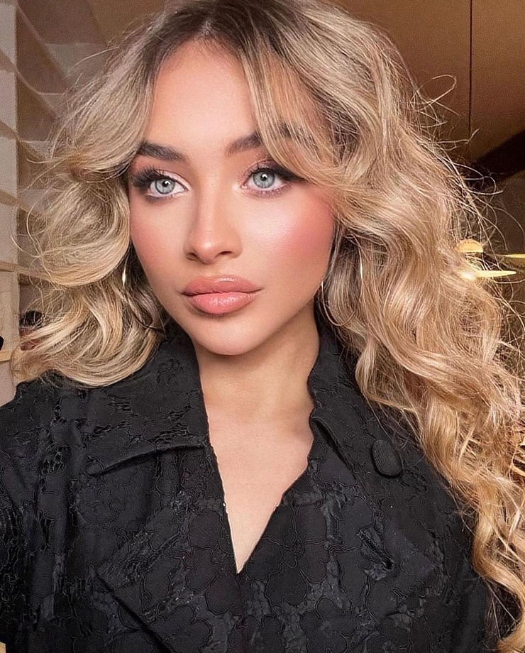 Sabrina Carpenter