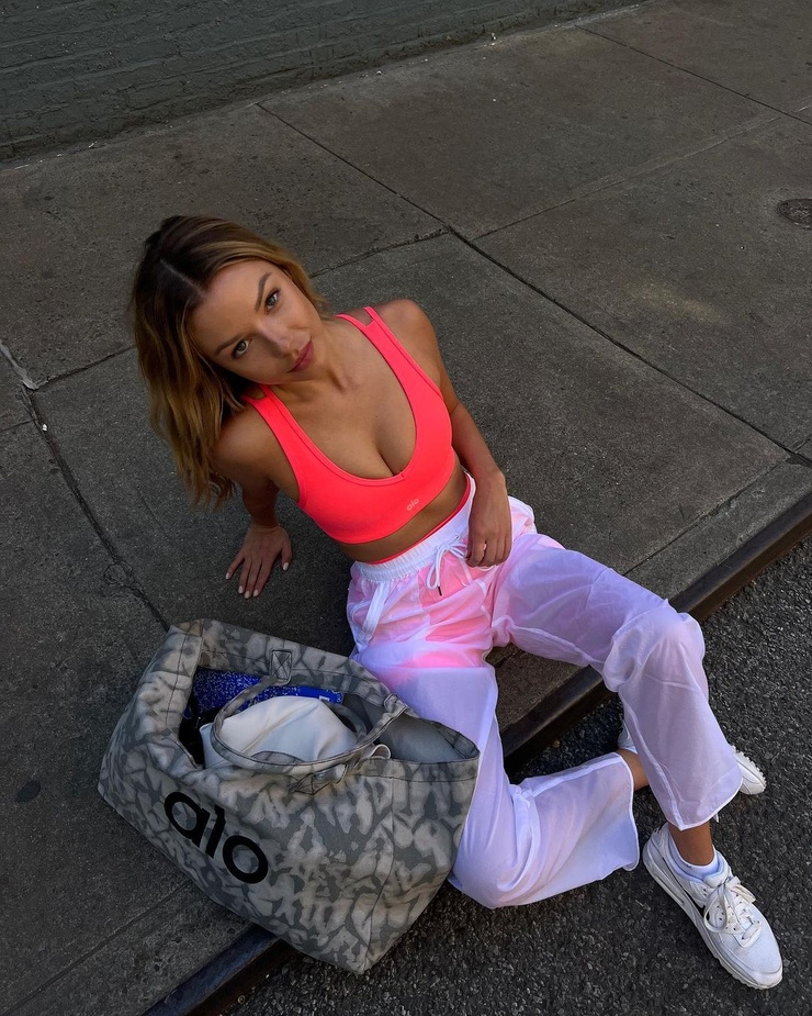 Maddie Teeuws Maddie Teeuws