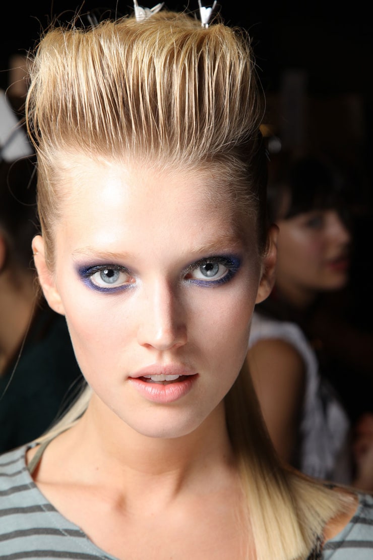 Picture of Toni Garrn