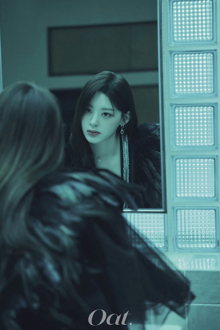 Seeun (STAYC)