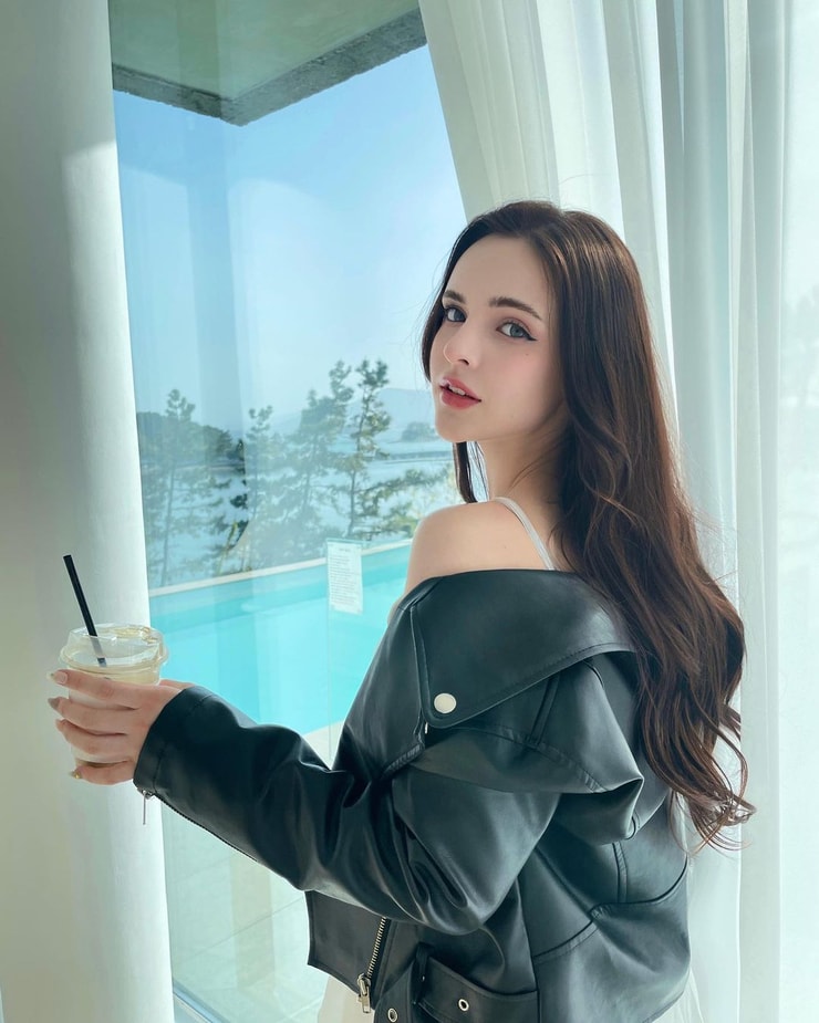 Sasha Song I