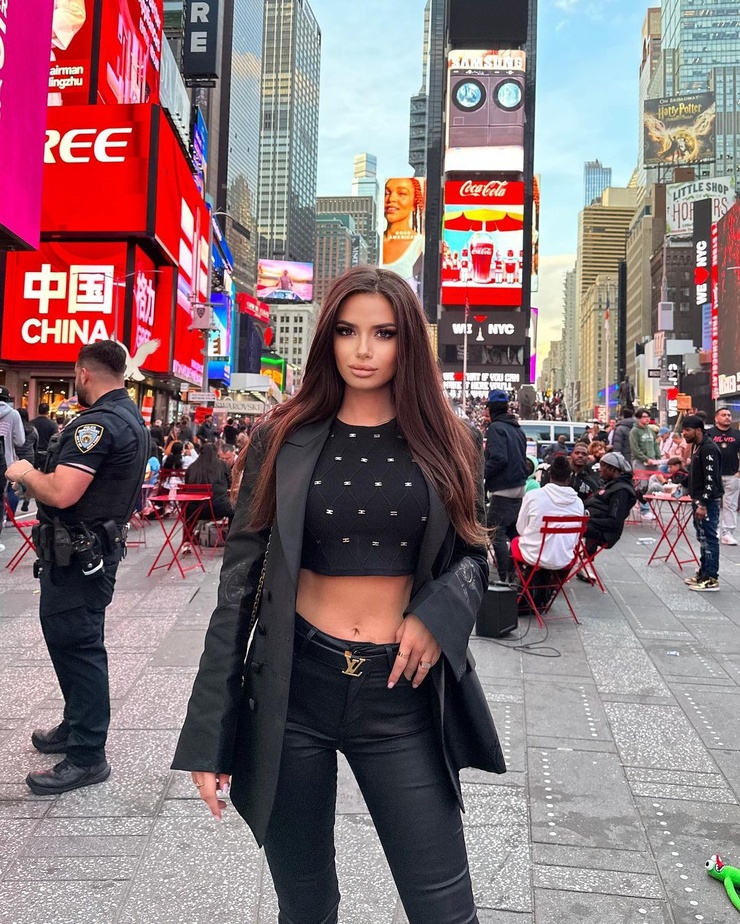 Anastasia Titorenko Anastasia Titorenko
