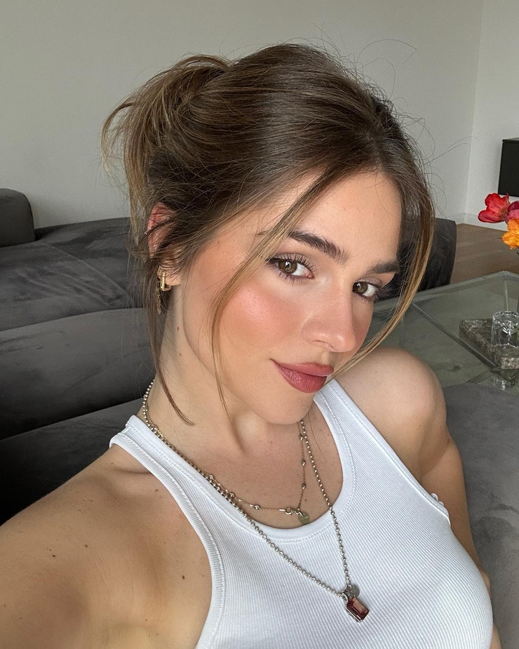 Jessy Hartel Jessy Hartel