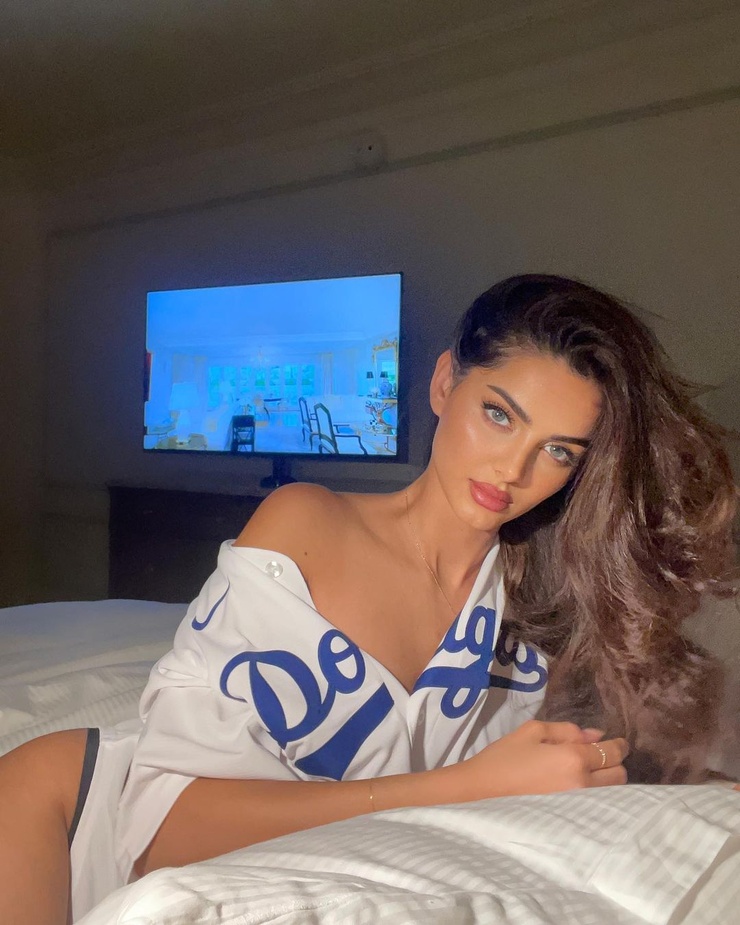 Mahlagha Jaberi