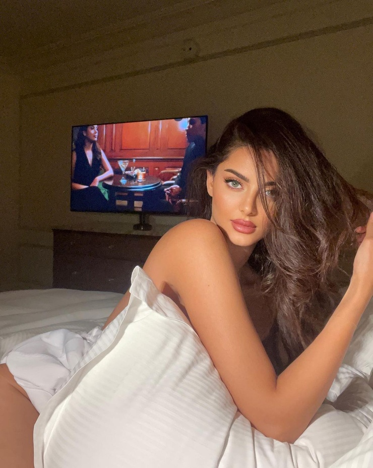 Mahlagha Jaberi