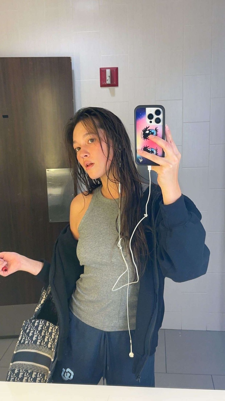 Lily Chee