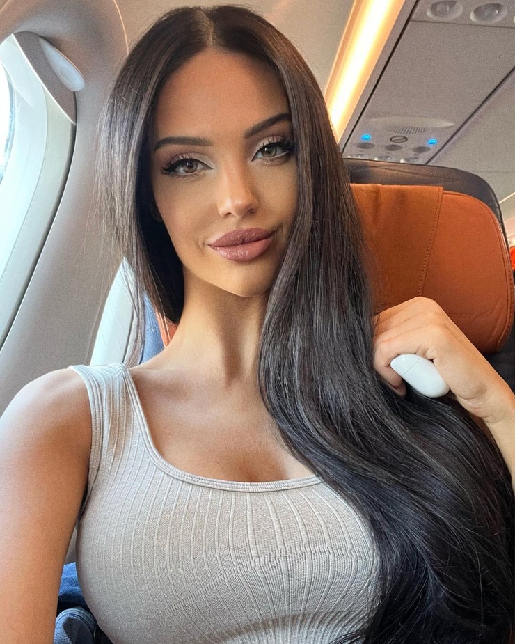 Anastasia Taylakova Anastasia Taylakova
