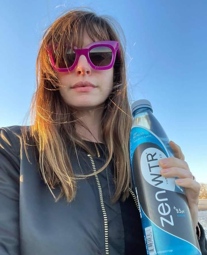 Anne Hathaway Anne Hathaway