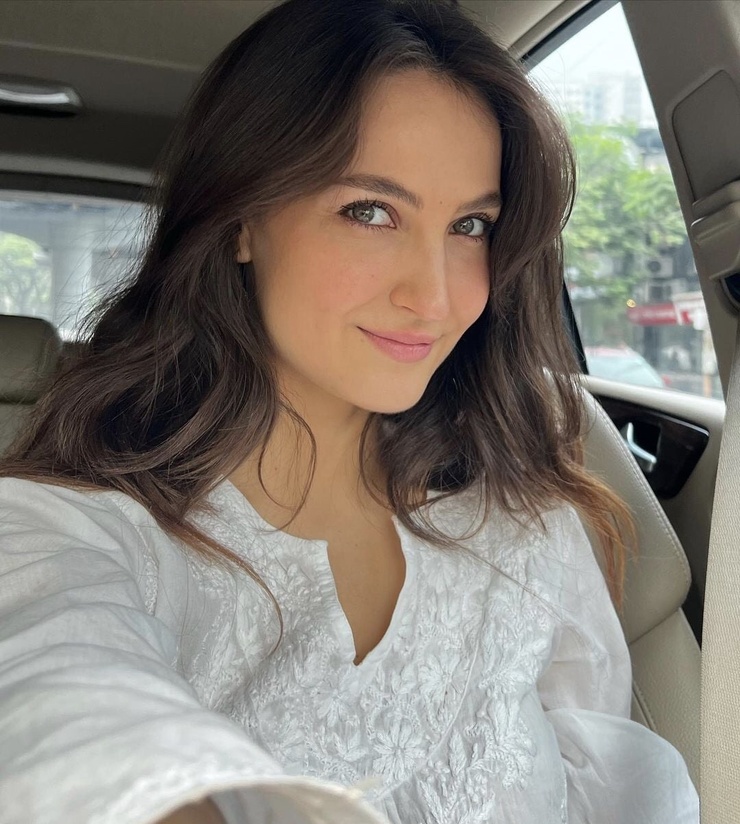 Elli Avram