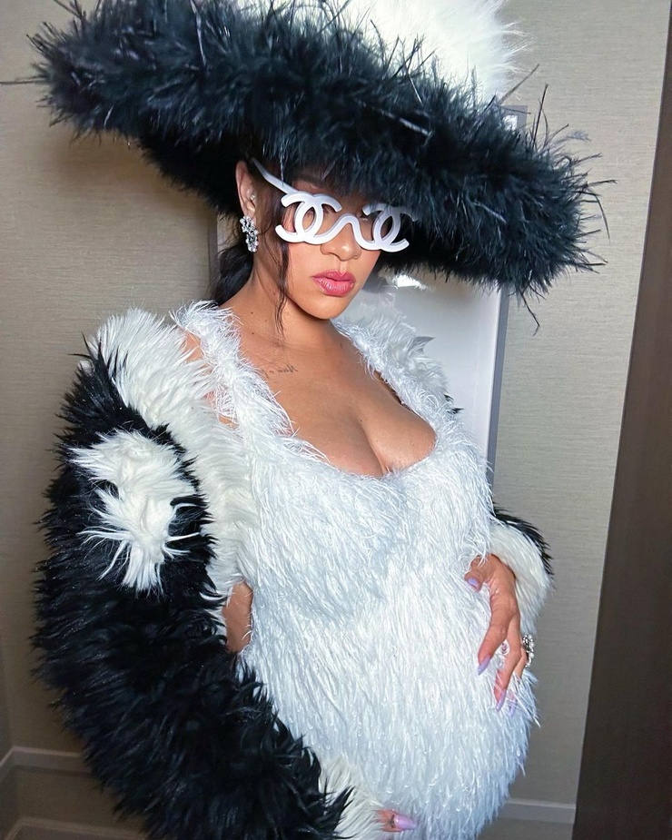 Rihanna Rihanna