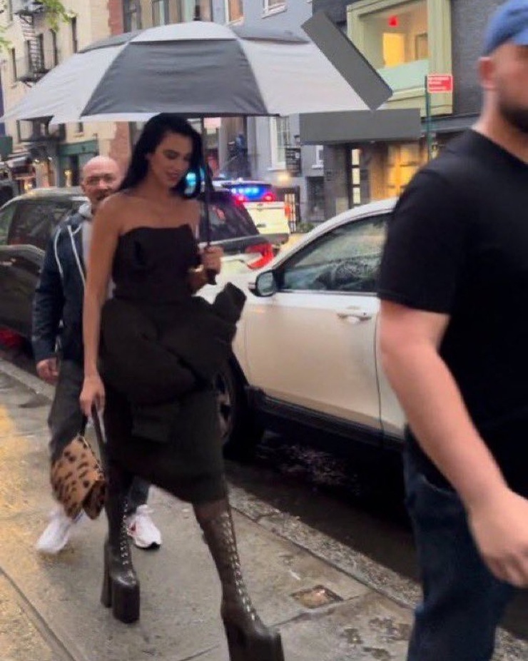 Dua Lipa