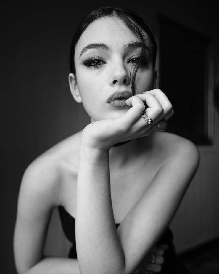 Deva Cassel