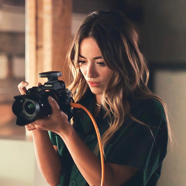 Chloe Bennet