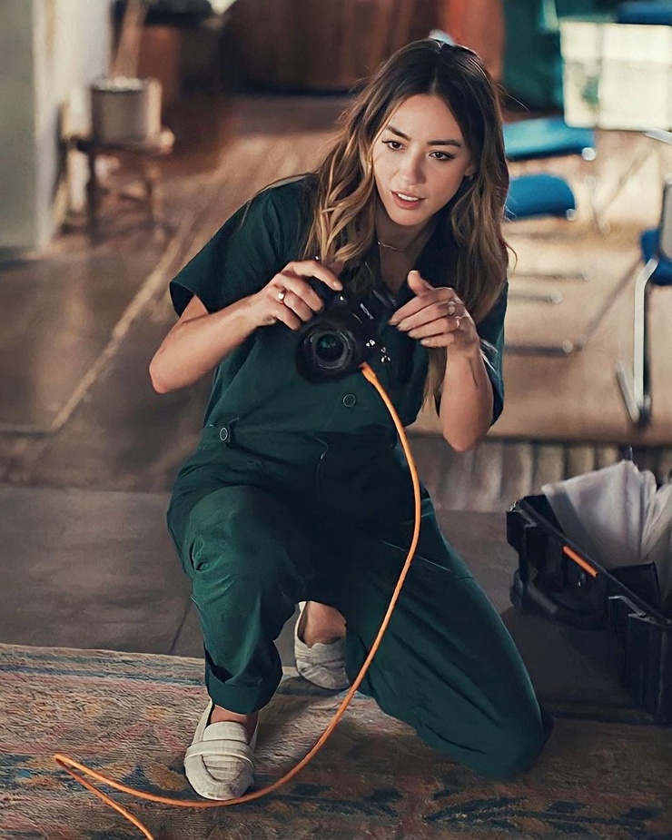 Chloe Bennet