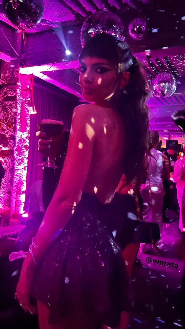 Emily Ratajkowski