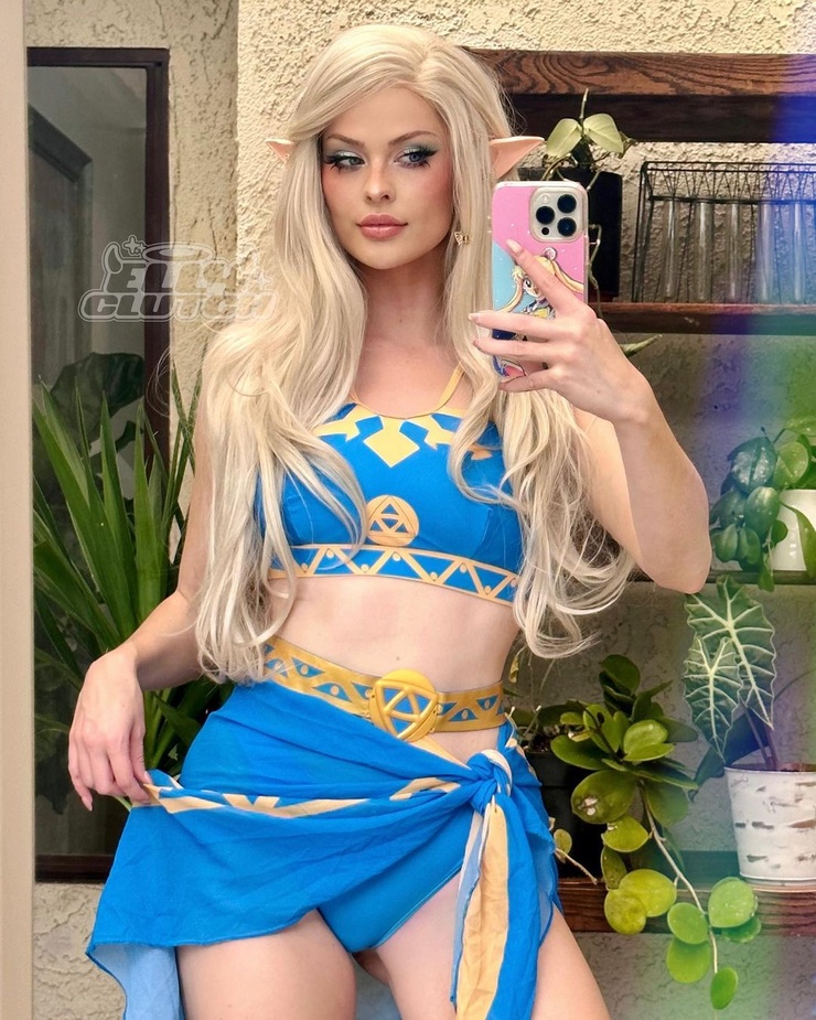 Picture of Elly Clutch