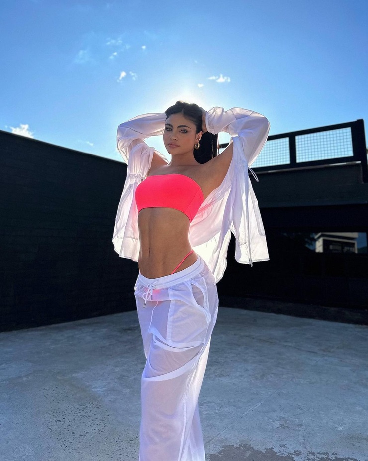 Sara Orrego Sara Orrego
