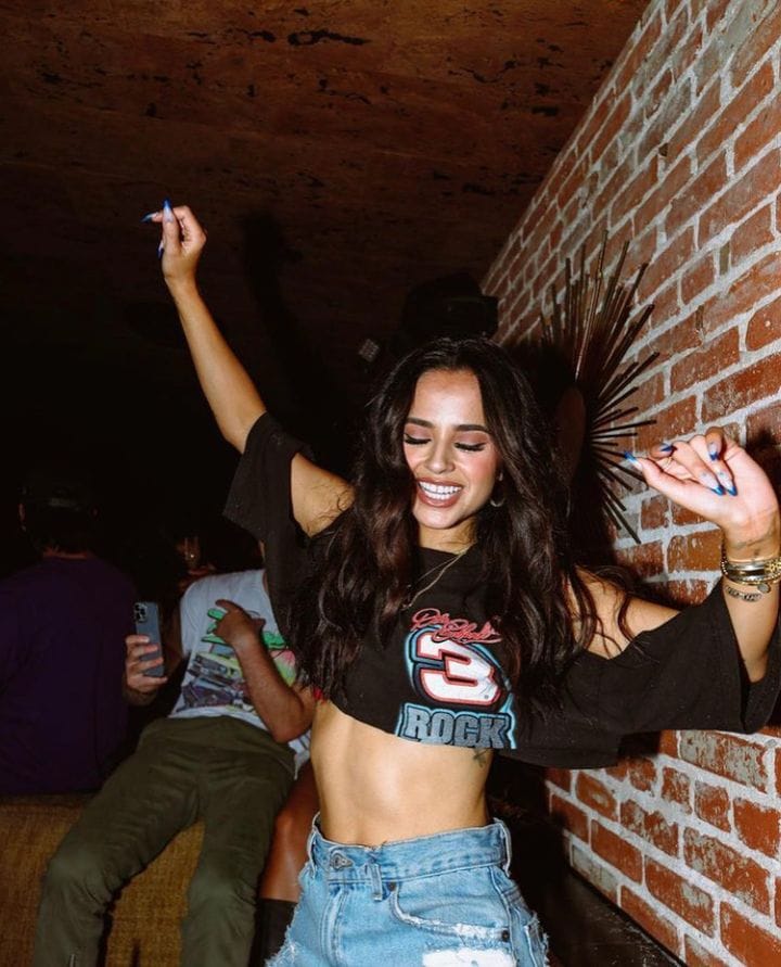 Becky G.
