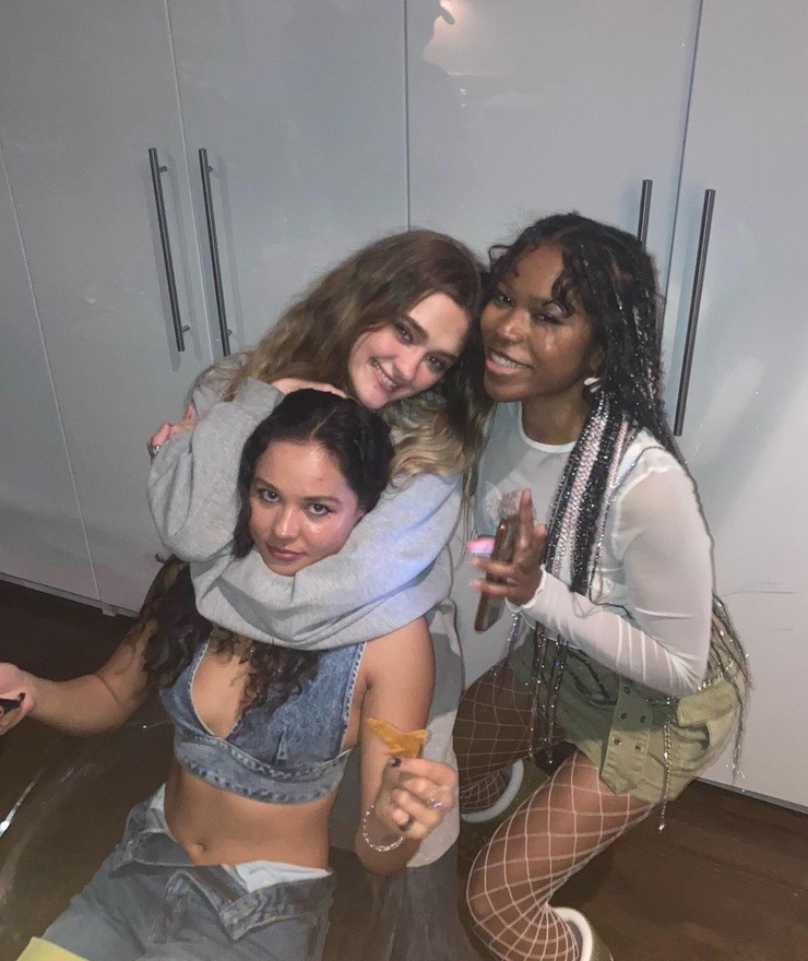 Riele Downs Riele Downs