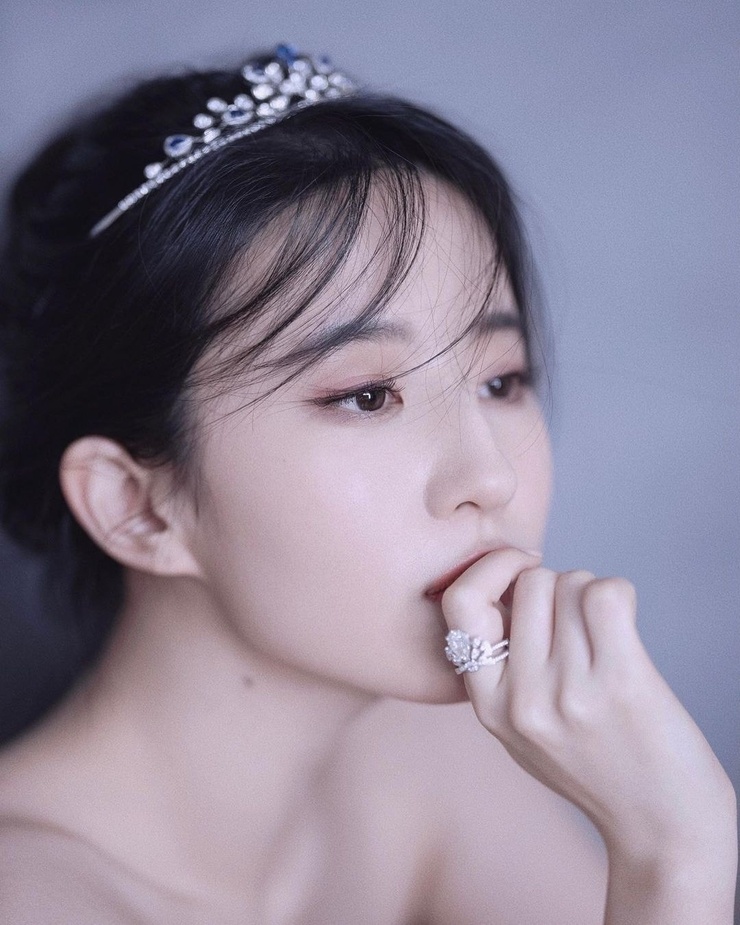 Yifei Liu Yifei Liu