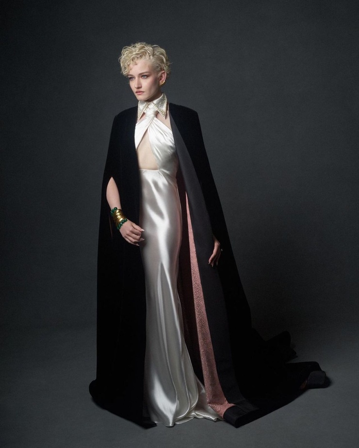 Julia Garner