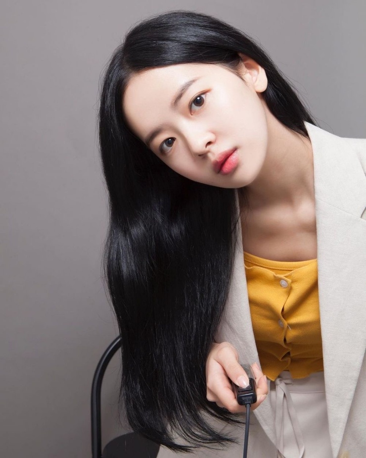 Hwang Boreum-Byeol