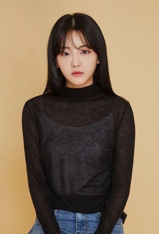 Yi-Hyun Cho