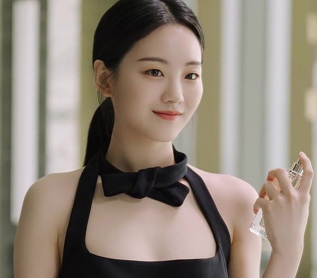 Yi-Hyun Cho