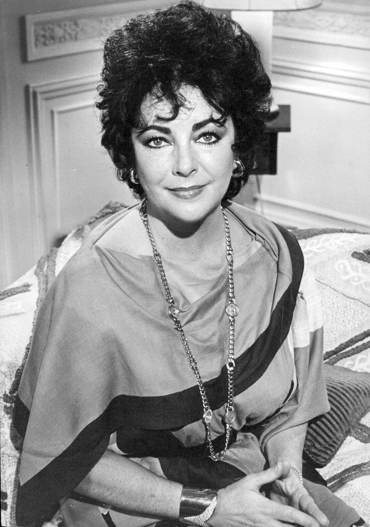 Elizabeth Taylor Elizabeth Taylor