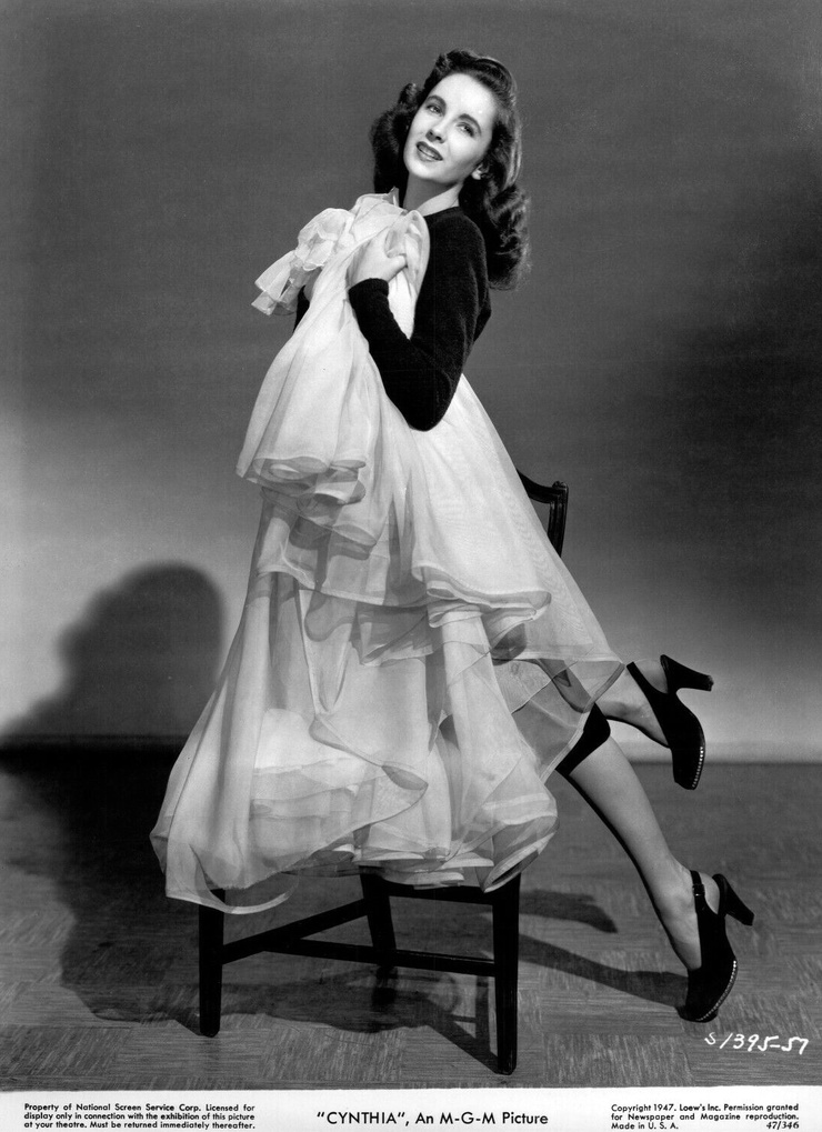 Elizabeth Taylor Elizabeth Taylor