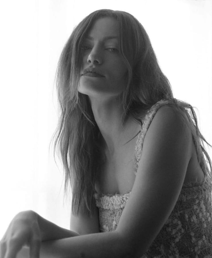 Phoebe Tonkin