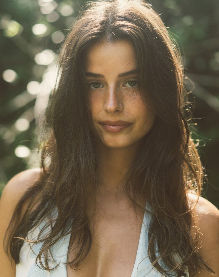 Stephanie Mandich Stephanie Mandich