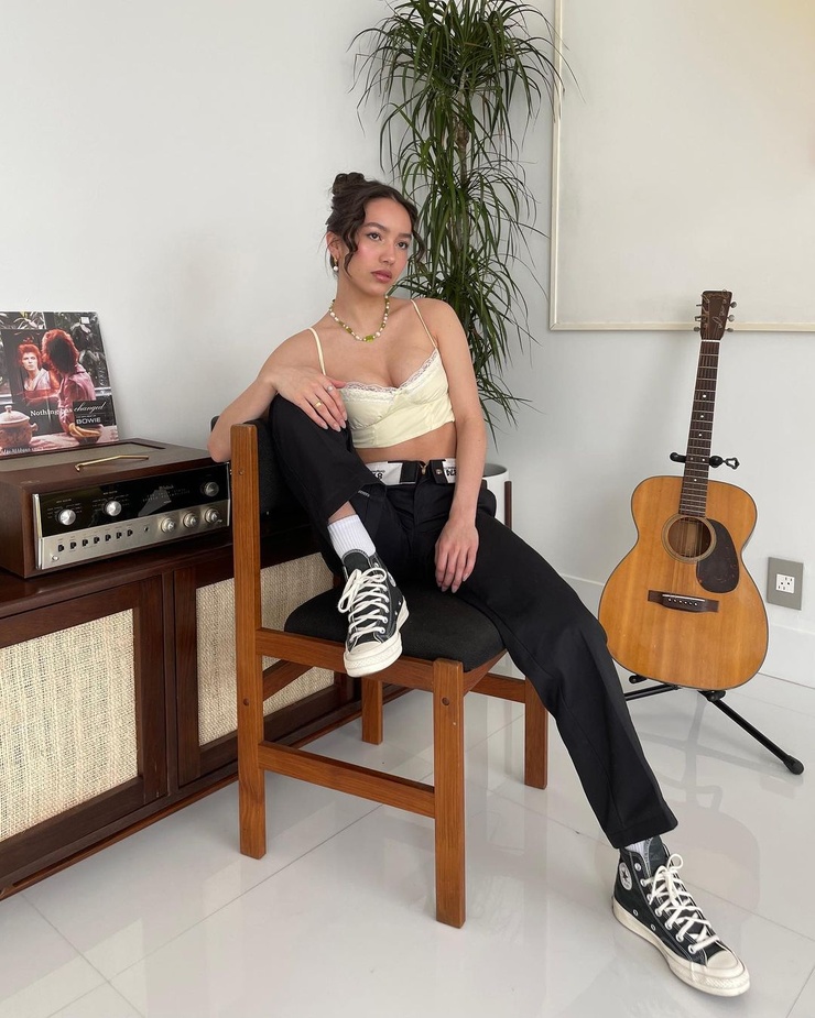 Jasmine Vega