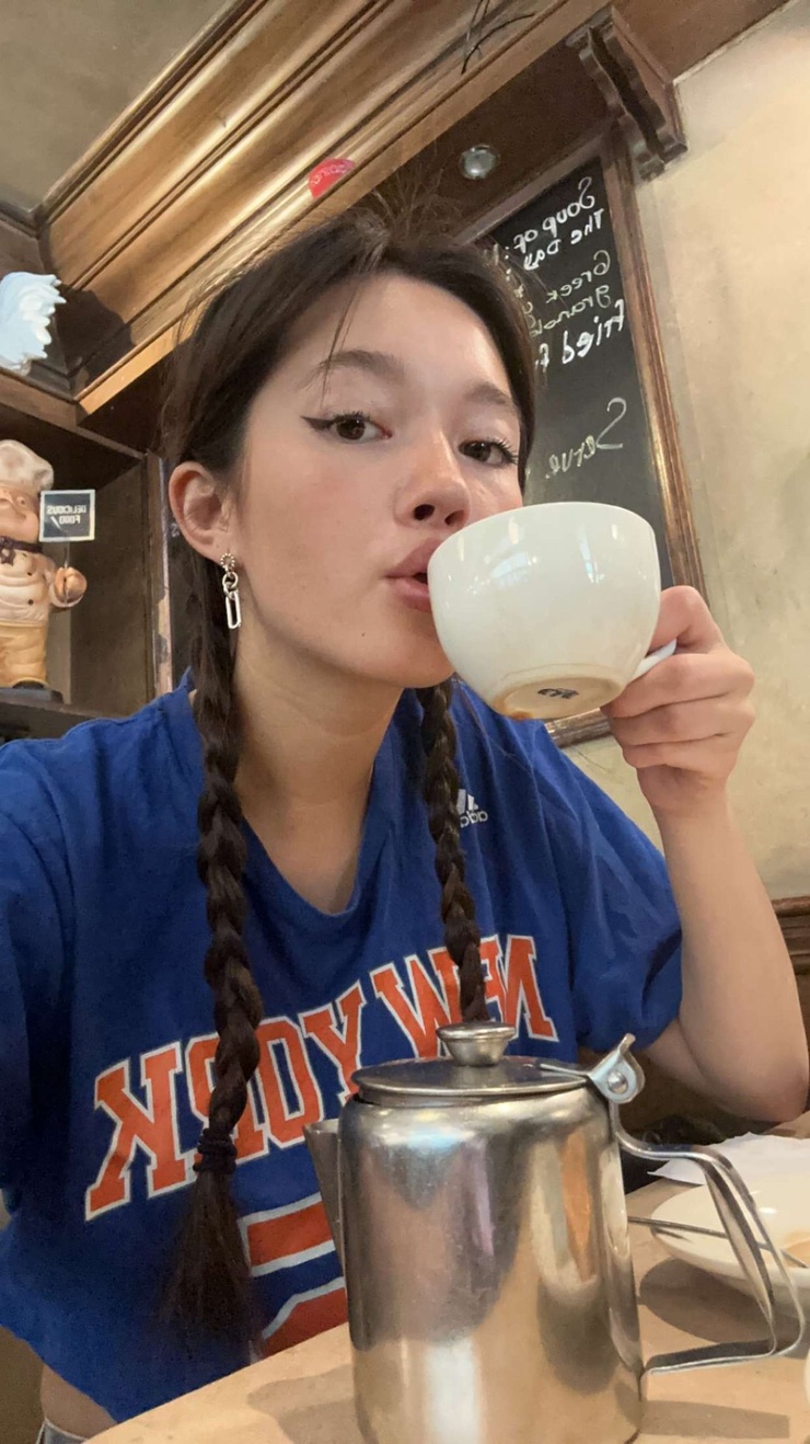 Lily Chee Lily Chee