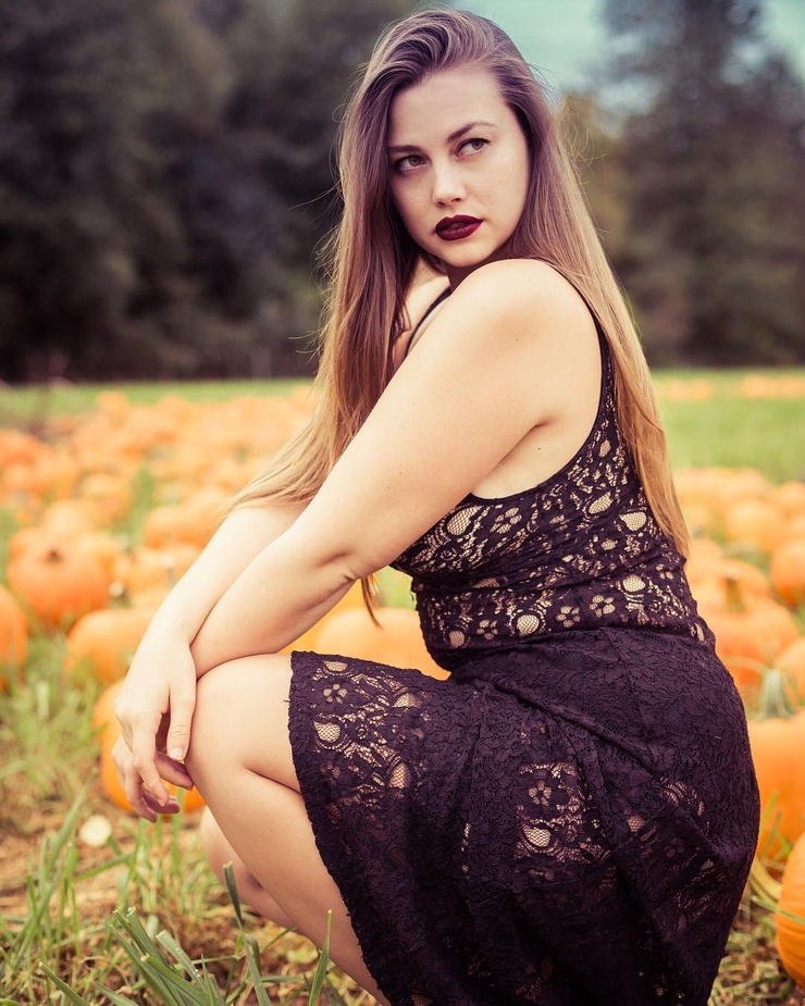Lillias Right