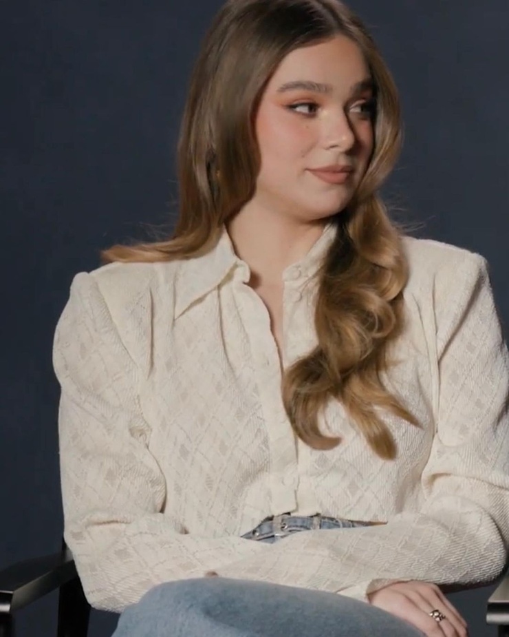 Hailee Steinfeld