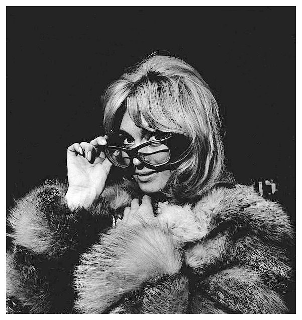 Suzy Kendall