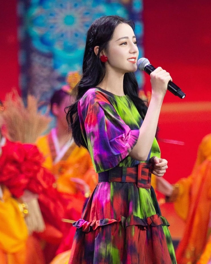 Picture of Dilraba Dilmurat