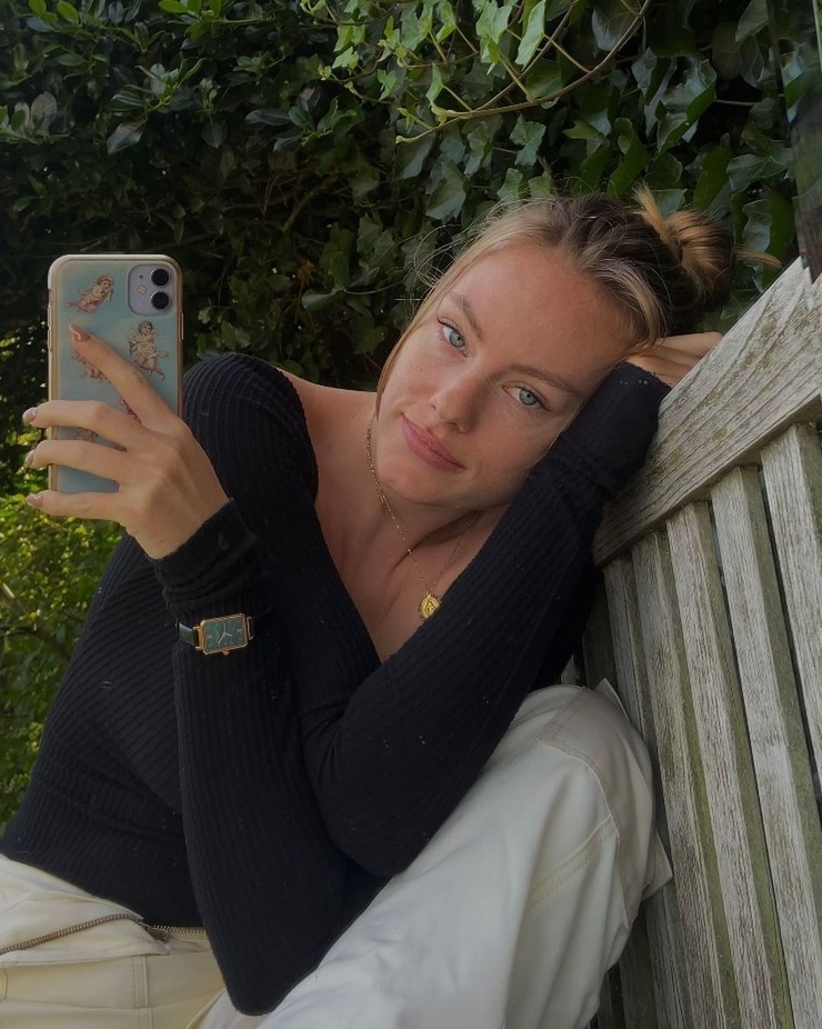 Annabel Smit