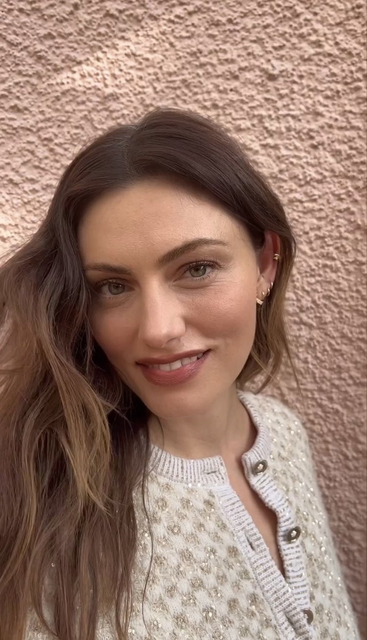 Phoebe Tonkin