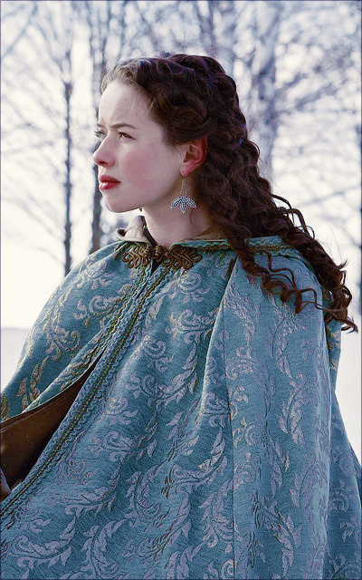 Anna Popplewell