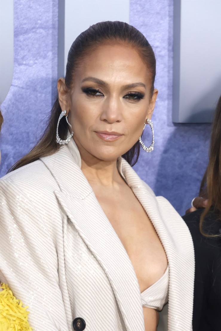 Jennifer Lopez