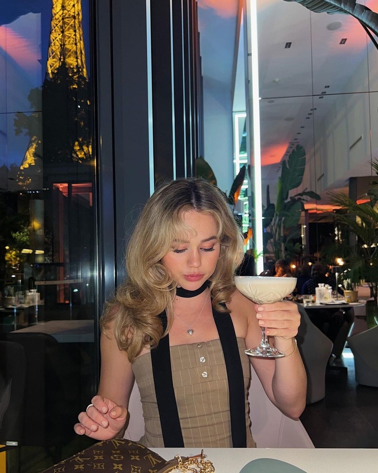 Brec Bassinger Brec Bassinger
