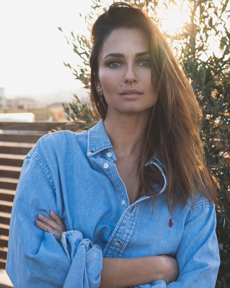 Anna Safroncik Anna Safroncik
