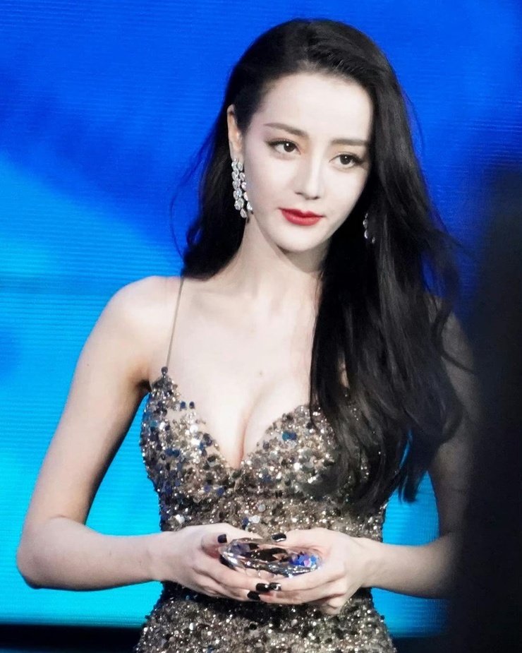 Dilraba Dilmurat Dilraba Dilmurat