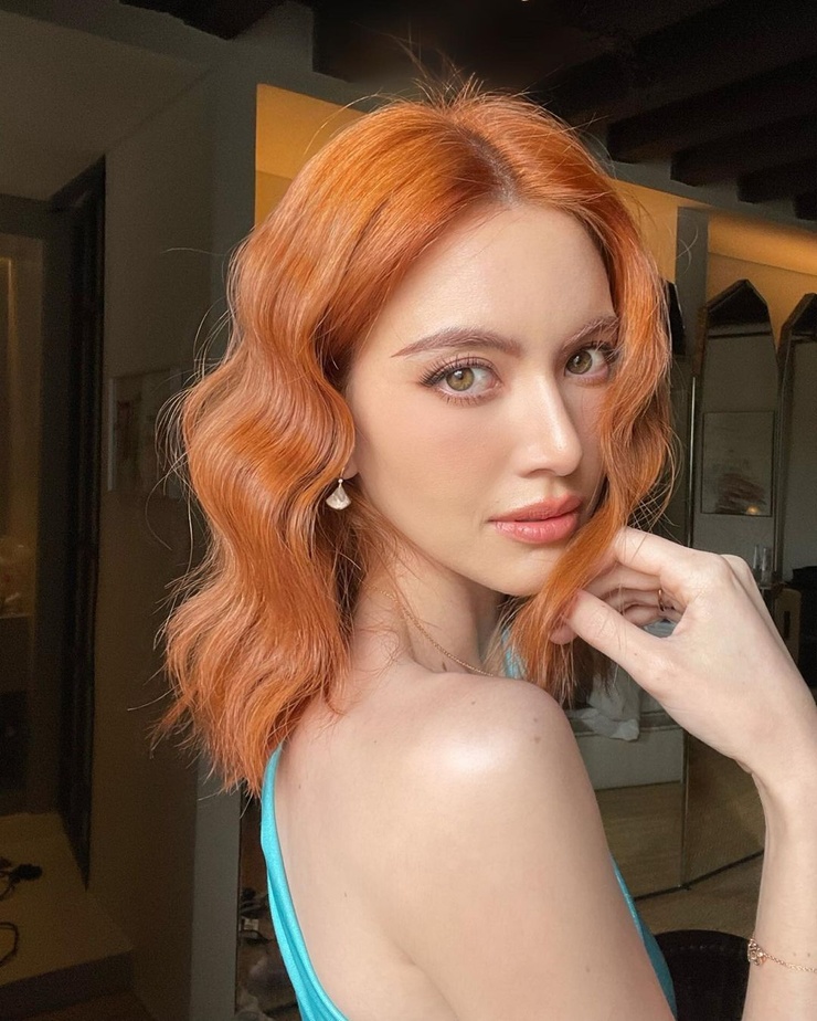 Davika Hoorne Davika Hoorne