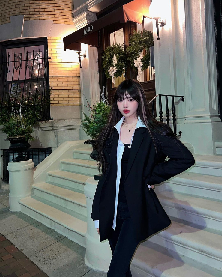 Elina Xuan
